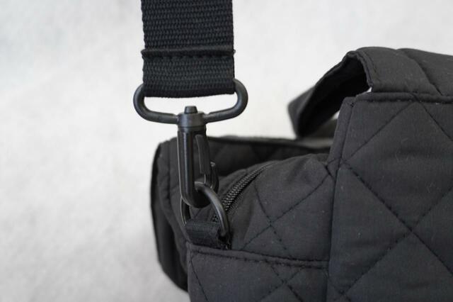 ストラップは取り外しできる