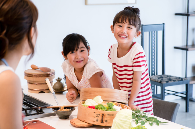 愛情こめるとなぜおいしい？「子どもが笑顔になる料理」のコツ5つ（1 2） ハピママ