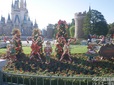 東京ディズニーランド：デコレーションの模様「東京ディズニーリゾートのクリスマス」