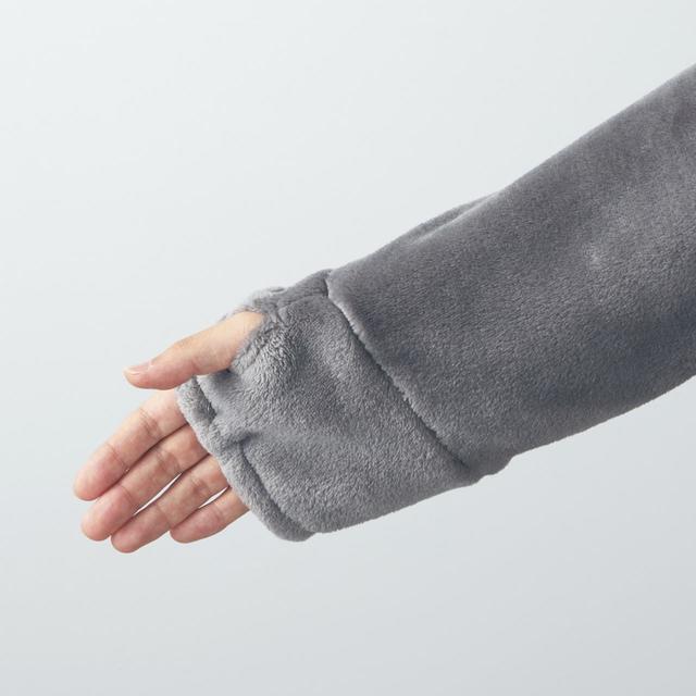 肩腕ぬくぬく着る毛布