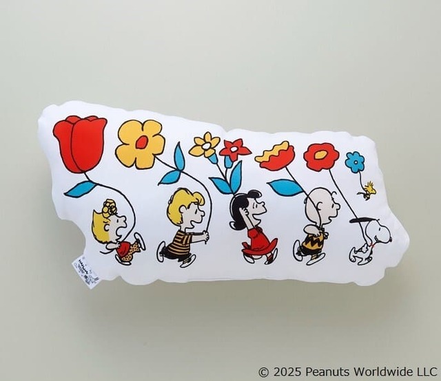 【うめだスヌーピーフェスティバル2025】クッション　4,180円