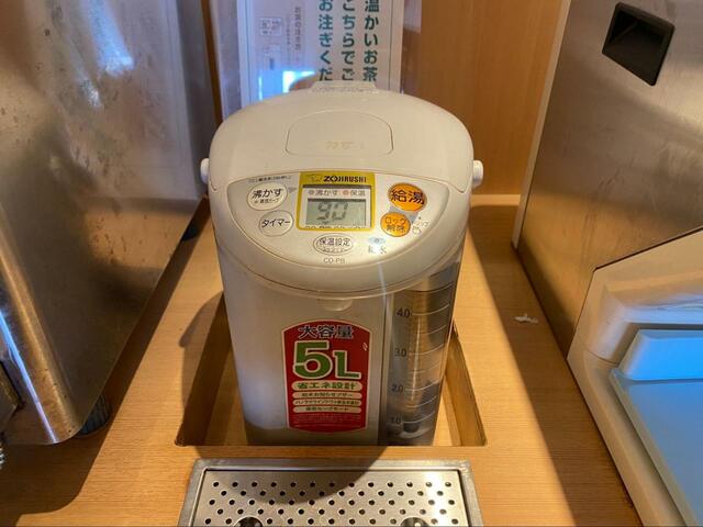 【やよい軒 モーニング】温かいお茶があるのが嬉しい♪