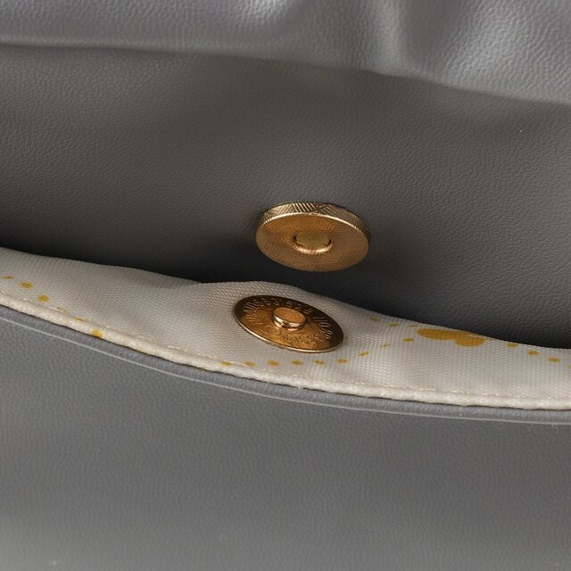 お財布ショルダーバッグ「ミッキーモチーフ」｜￥ 6,990 （税込）