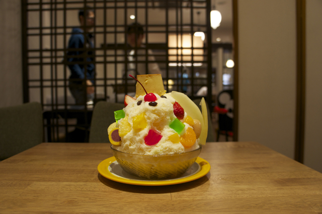 天文館むじゃき本店／プリン白熊 825円　<a href=