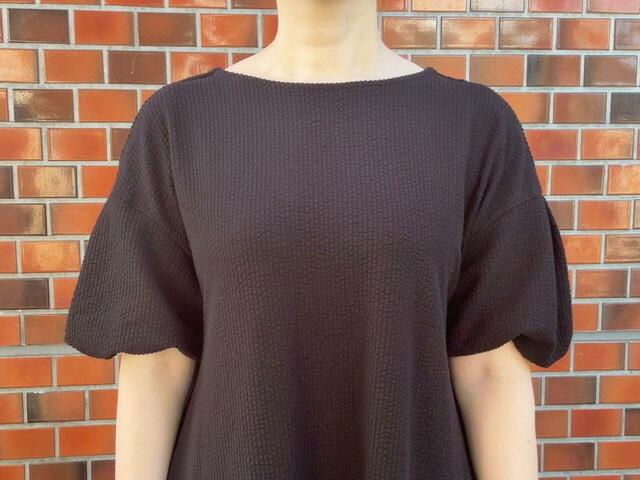 顔周りがすっきり見え、体も華奢見えします!