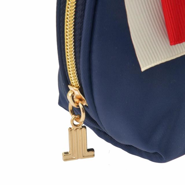 ポーチ　3,520円