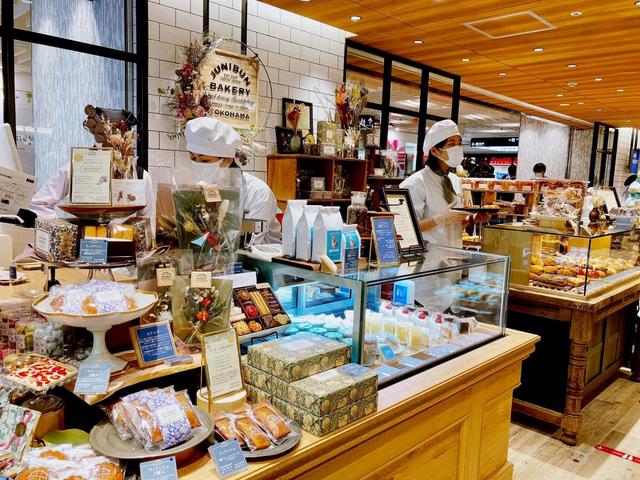 ジュウニブンベーカリー