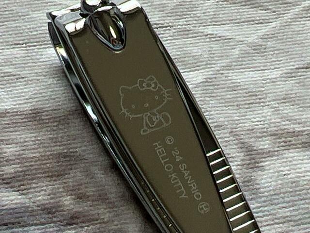 さりげないキティちゃんの刻印がうれしいポイント！