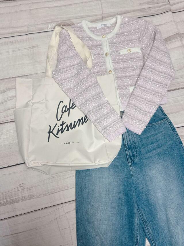 シンプルなデザインなので合わせるものを選びません♪