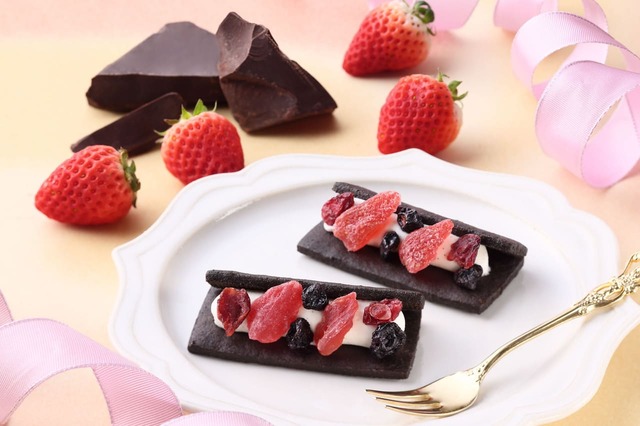 【シーキューブ】「カカオベリーウィッチ」3個入 864円、5個入 1,404円　～3月14日までの販売