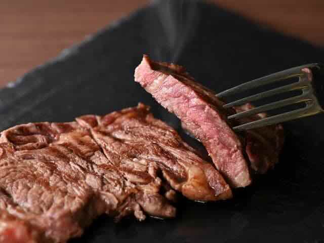 ニラックスブッフェ「ビーフステーキ食べ放題」