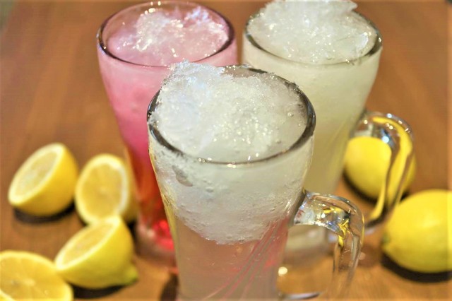 ハイボール190円、生ビール290円、各種ドリンクも290円～で提供