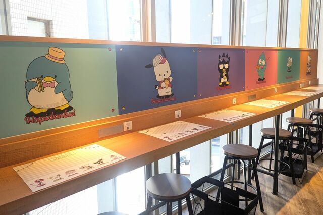 【はぴだんぶい わいわいピクニックカフェ】内観