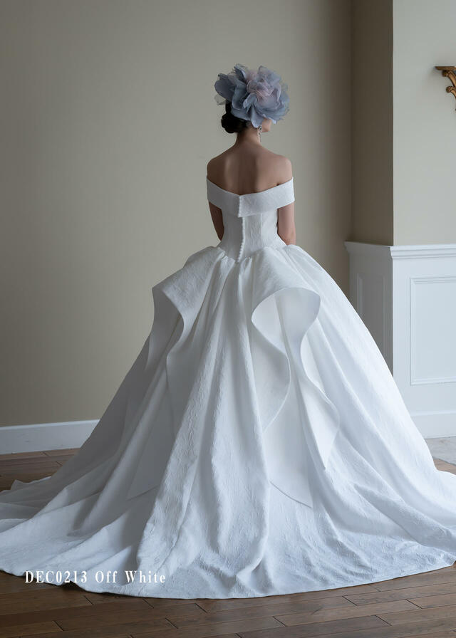 クラウディア｜「Clef a decor-クレアデコール」新作ウェディングドレス｜DEC0213_Offwhite
