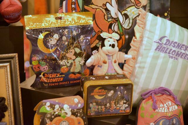 ディズニー・ハロウィーン お土産にピッタリなお菓子各種