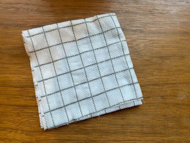 【ニトリ 抗菌 カット式台ふきん(42カット グレー)】シンプルなデザインでどんなキッチンにも馴染む