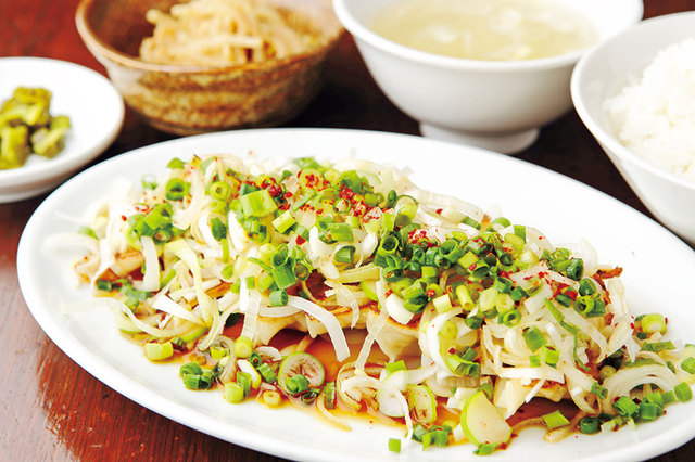 丸山餃子製作所　ネギバカランチ　 702円