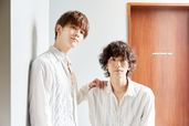 左から 甲斐翔真、黒羽麻璃央 撮影:渡邊明音
