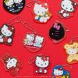 【HELLO KITTY 50th～ハッピーアニバーサリー★～】E賞 アクリルチャーム。他の賞にはないバージョンも多くなっています♪