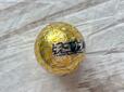 アルミに包まれたボール状のチョコが登場