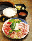 ジンギスカンと焼肉のかわよし　「盛り合わせ焼肉ランチ」1000円