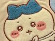 もこもこのサガラ刺繍が、ハチワレのかわいさをしっかりと再現！