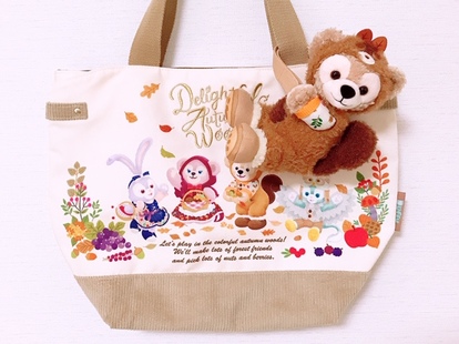 ダッフィー・ジェラトーニ】抱きつきぬいぐるみが可愛い! ベルトが隠れ