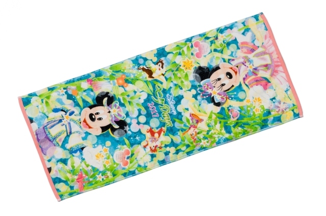 フェイスタオル 1,400円|縦約82×横約35cm|東京ディズニーリゾート「ディズニー七夕デイズ」|東京ディズニーランド「グランドエンポーリアム」、東京ディズニーシー「エンポーリオ」