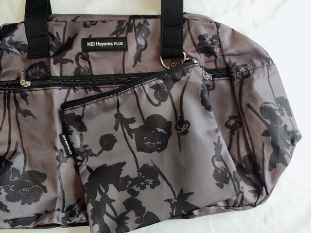 ビールチェーンを使えば、バッグに取り付けられる