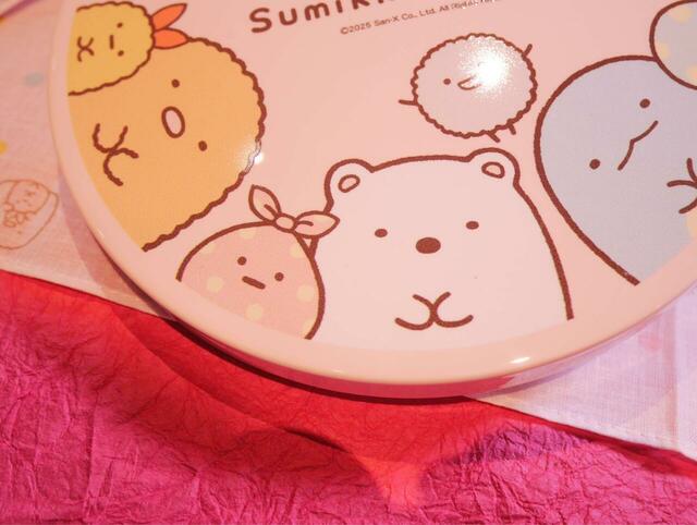 おせち・三段重「すみっコぐらし」｜しろくまやとんかつの姿が