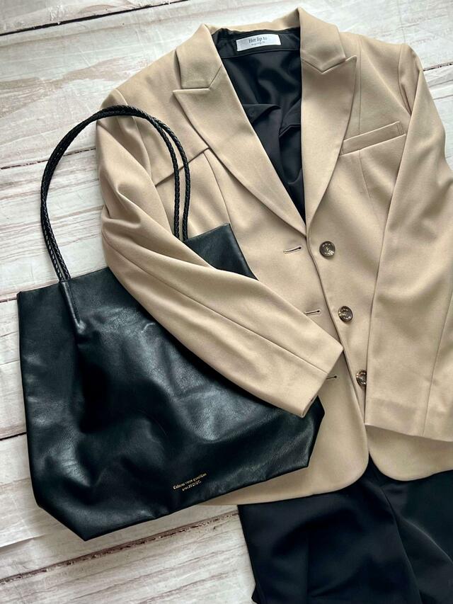 オンのジャケットスタイルに合わせてみました！【ROPE PICNIC PASSAGE（ロペピクニックパサージュ）】洗えるメッシュハンドルA4トートバッグ