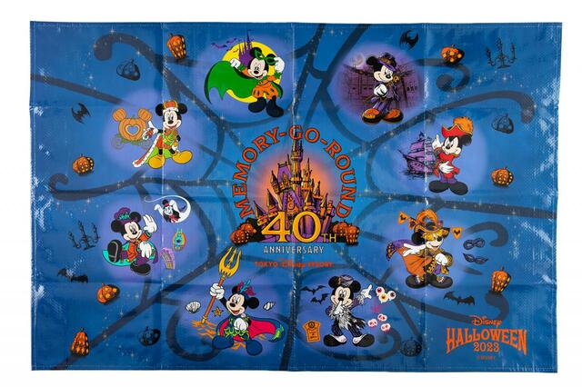 レジャーシート 850円｜東京ディズニーリゾート「ディズニー・ハロウィーン」2023スペシャルグッズ｜販売店舗：東京ディズニーランド「ディズニー&カンパニー」、東京ディズニーシー「エンポーリオ」
