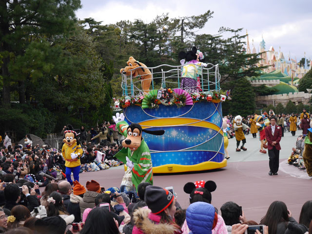 東京ディズニーリゾートのお正月2015(TDLニューイヤーズ・グリーティング)4 ©Disney
