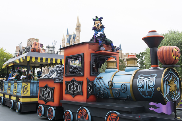 スプーキー”BOO!”パレード