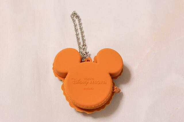 バッグチャーム、ケース付き 1200円