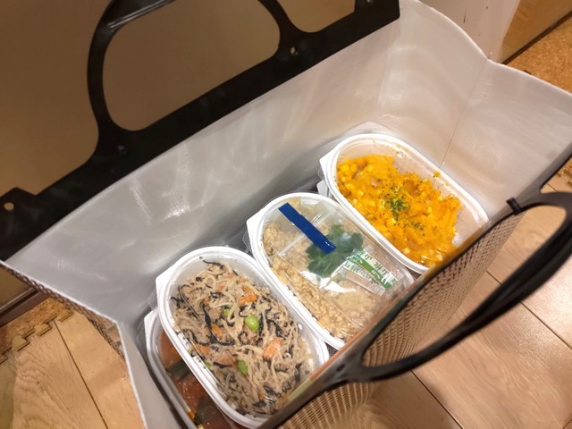 【つくりおき.jp】保冷バッグの中