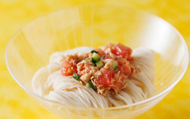 「冷やし麺」＜期間：2025年7月1日～8月31日＞ 【浅草の絶景と約100種類のメニューを楽しめる「ごちそうブッフェ」に“ビールベンダー”登場！“どうぶつケーキ”もプレゼント！】