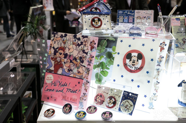 クリアファイル