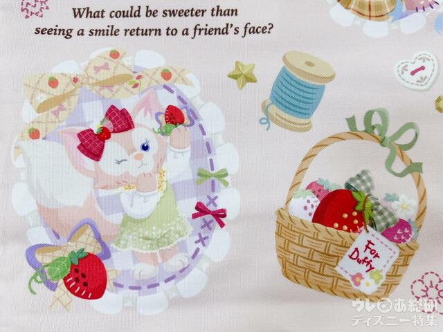 リーナ・ベルとダッフィーに贈るイチゴブローチ