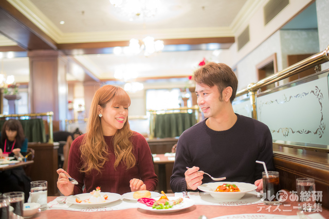 東京ディズニーランド「イーストサイド・カフェ」