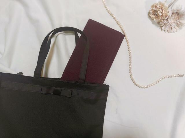 上品で控えめなデザイン