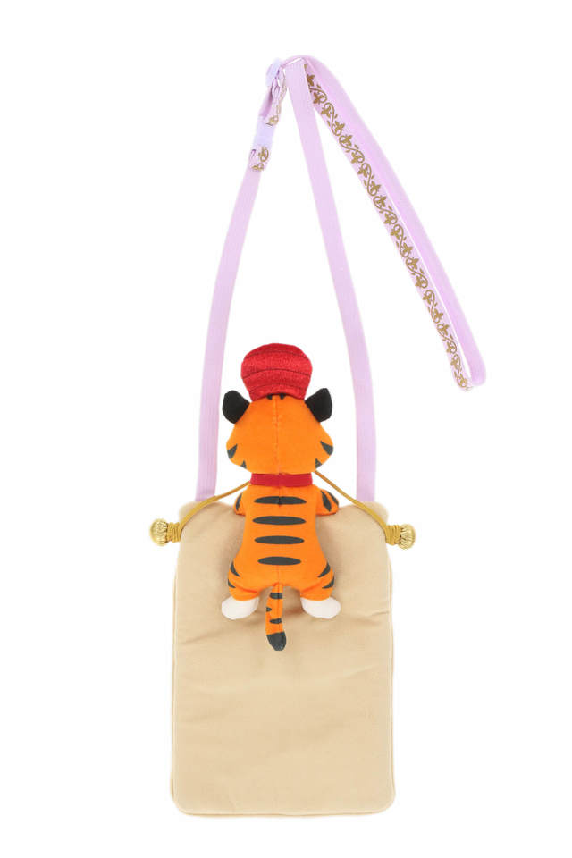 ショルダーバッグ 3,200円|サイズ:縦約32×横約15cm|東京ディズニーシー開園21周年をお祝いするグッズ|発売日:2022年9月4日(日)|販売店舗:エンポーリオ