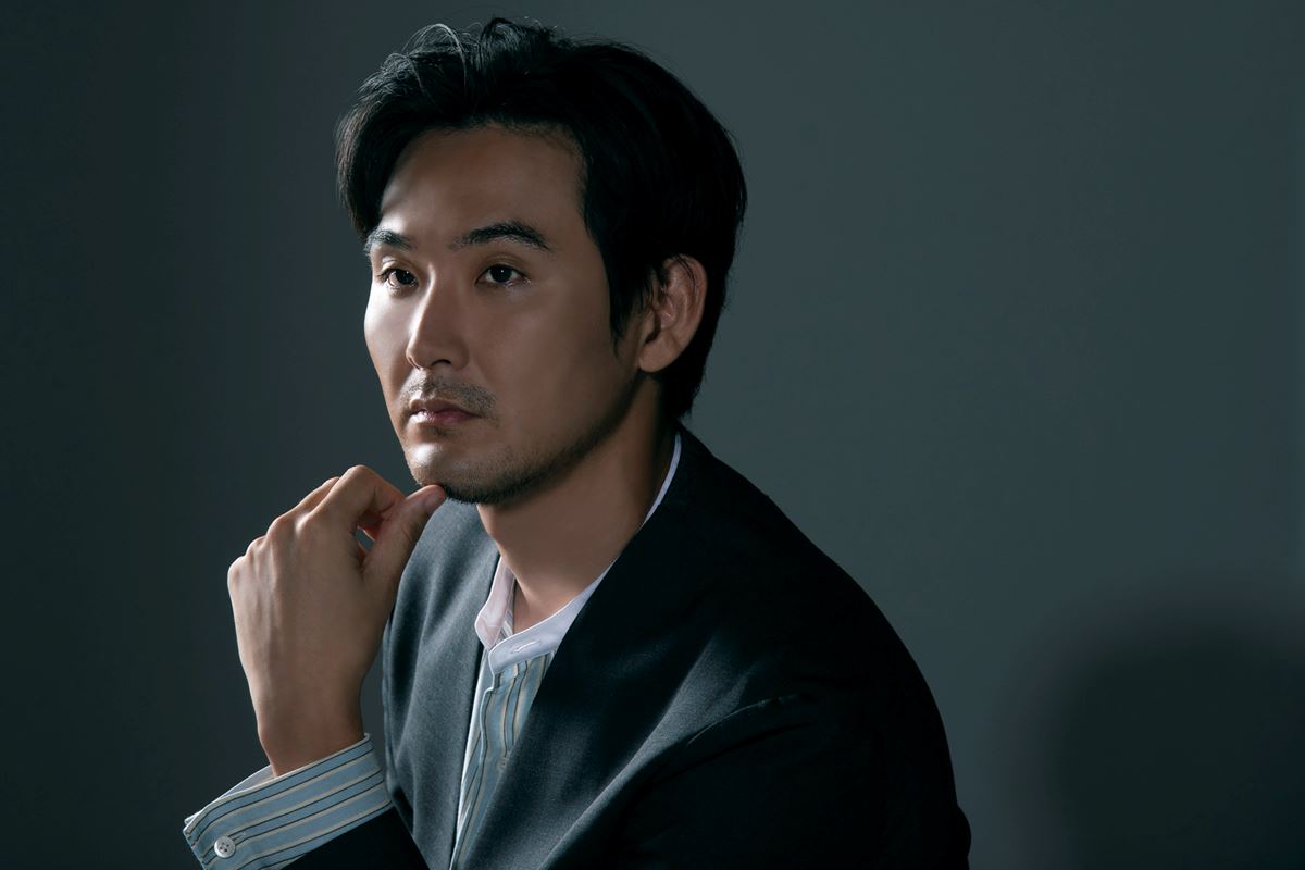 松田龍平 楽しむためになにが必要なのか 連続ドラマw 鵜頭川村事件 インタビュー 写真 2 8 ぴあweb 松田龍平 楽しむためになにが必要なのか 連続ドラマw 鵜頭川村事件 インタビュー 写真 2 8 ぴあweb