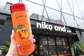 「Gong cha × niko and ... リゾートボトル」登場