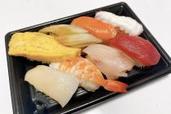 【スシロー＆はま寿司】「お持ち帰り寿司」が“神コスパ”！ 1人前テイクアウトメニュー比較してみた