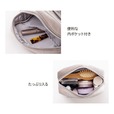 【『Disney LIFESTYLE BOOK グレーポーチ＆前髪クリップ by Darich』（宝島社）】 あると嬉しい！便利な内ポケット付き