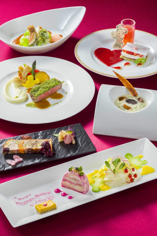 “ミニーのプレシャスモーメント・ウィズ・ユー”スペシャルディナー（ルームサービス） 10,000円｜東京ディズニーランドホテル