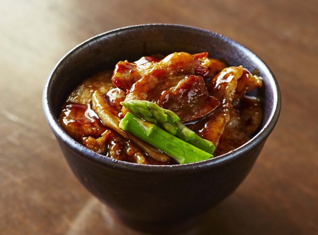 帯広市「掛村」熟成豚丼（１人前）1,188円