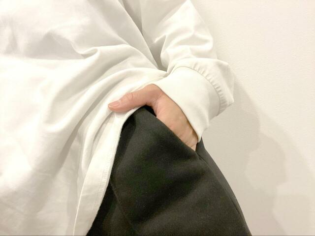 【coca 裏起毛ピンタックジョガーパンツ】両サイドにポケット付きなのも嬉しいポイント！