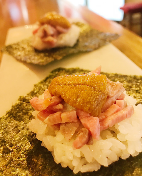 極上・雲丹トロ寿司